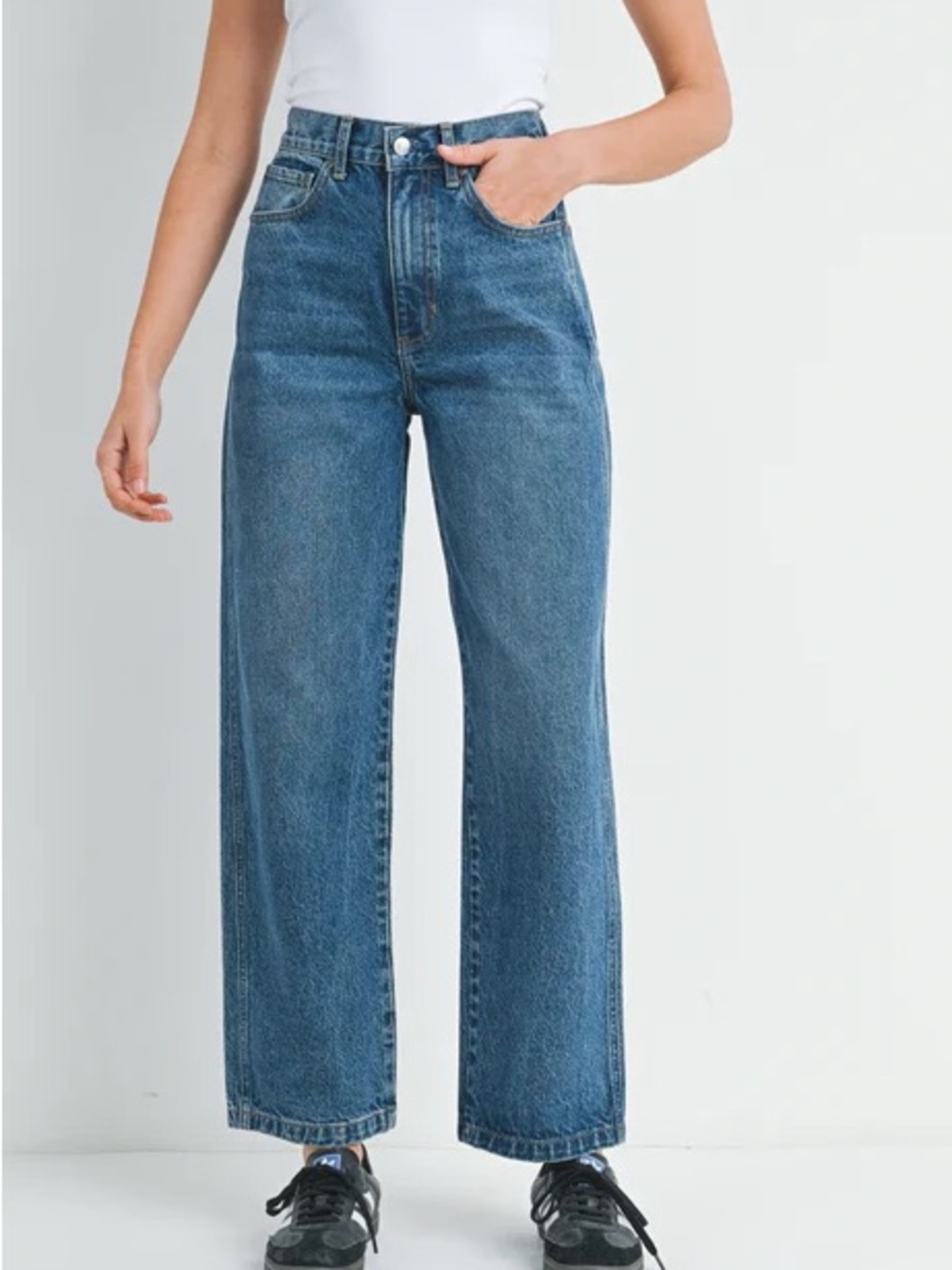 Just Black Denim High-Rise Relaxed 90s Jean